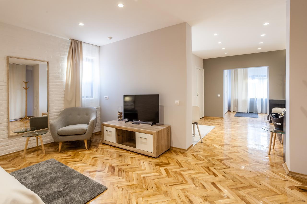 Apartmani Studio Zrenjanin Exterior photo